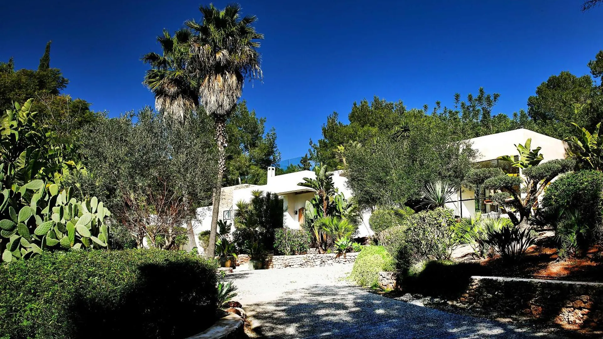 Stylish 5 Bedroom Luxury Villa With Pool And Sauna Santa Eularia des Riu Spain