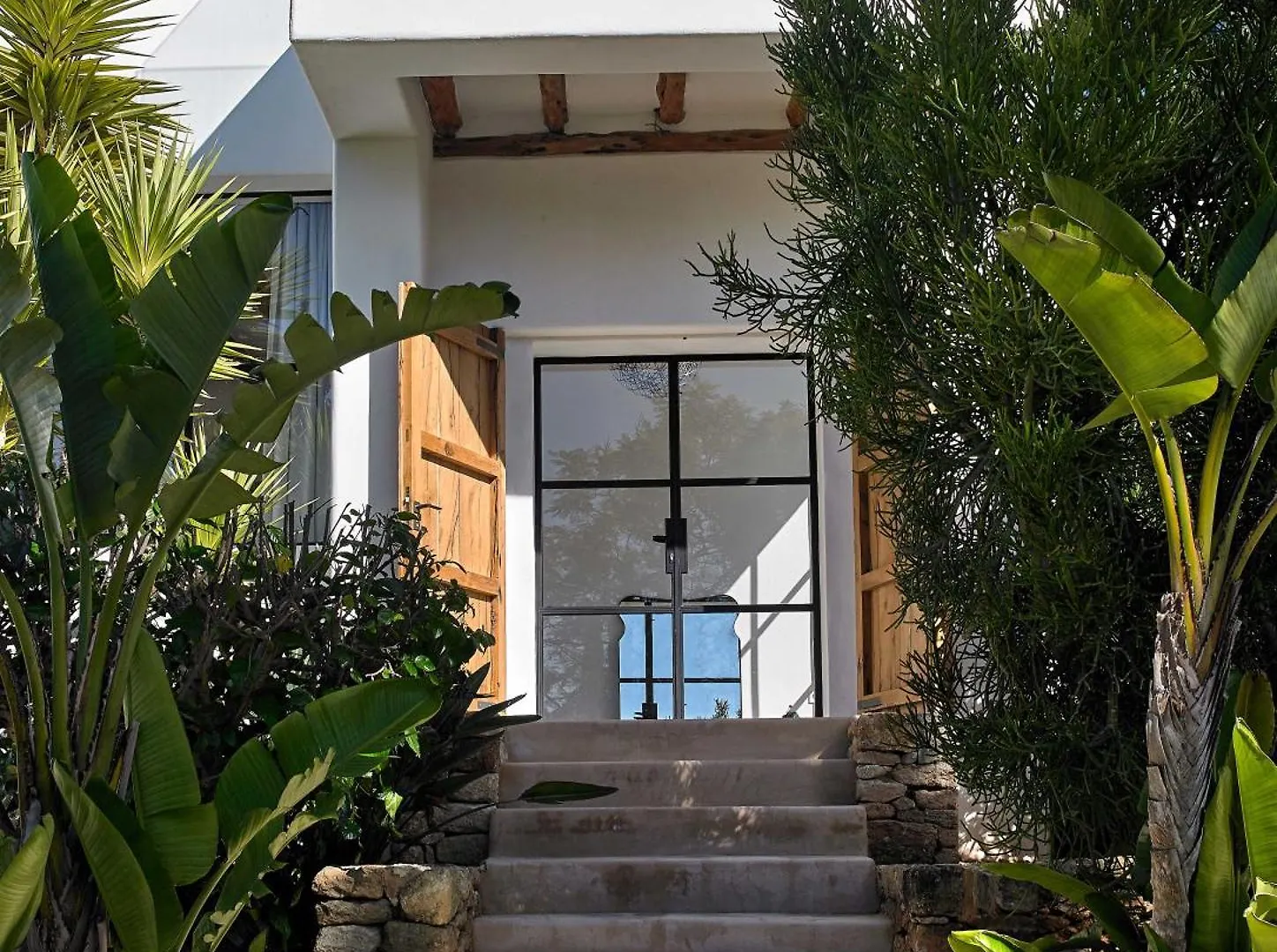 Stylish 5 Bedroom Luxury Villa With Pool And Sauna Santa Eularia des Riu 0*,  Spain
